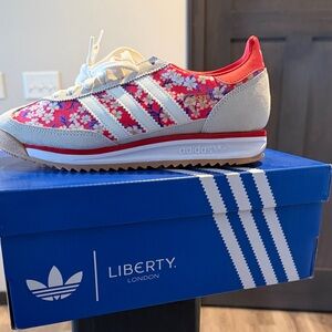 Adidas x Liberty London Women's Floral Sneakers - Red & White- kids 7, women 8.5